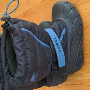 Sorel boys winter snow boots